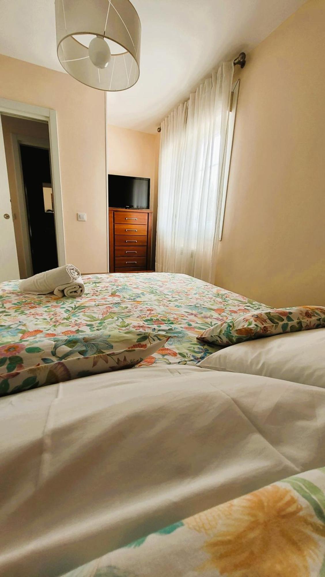 Besbello Suites Apartamento Сантьяго-де-Компостела Екстер'єр фото