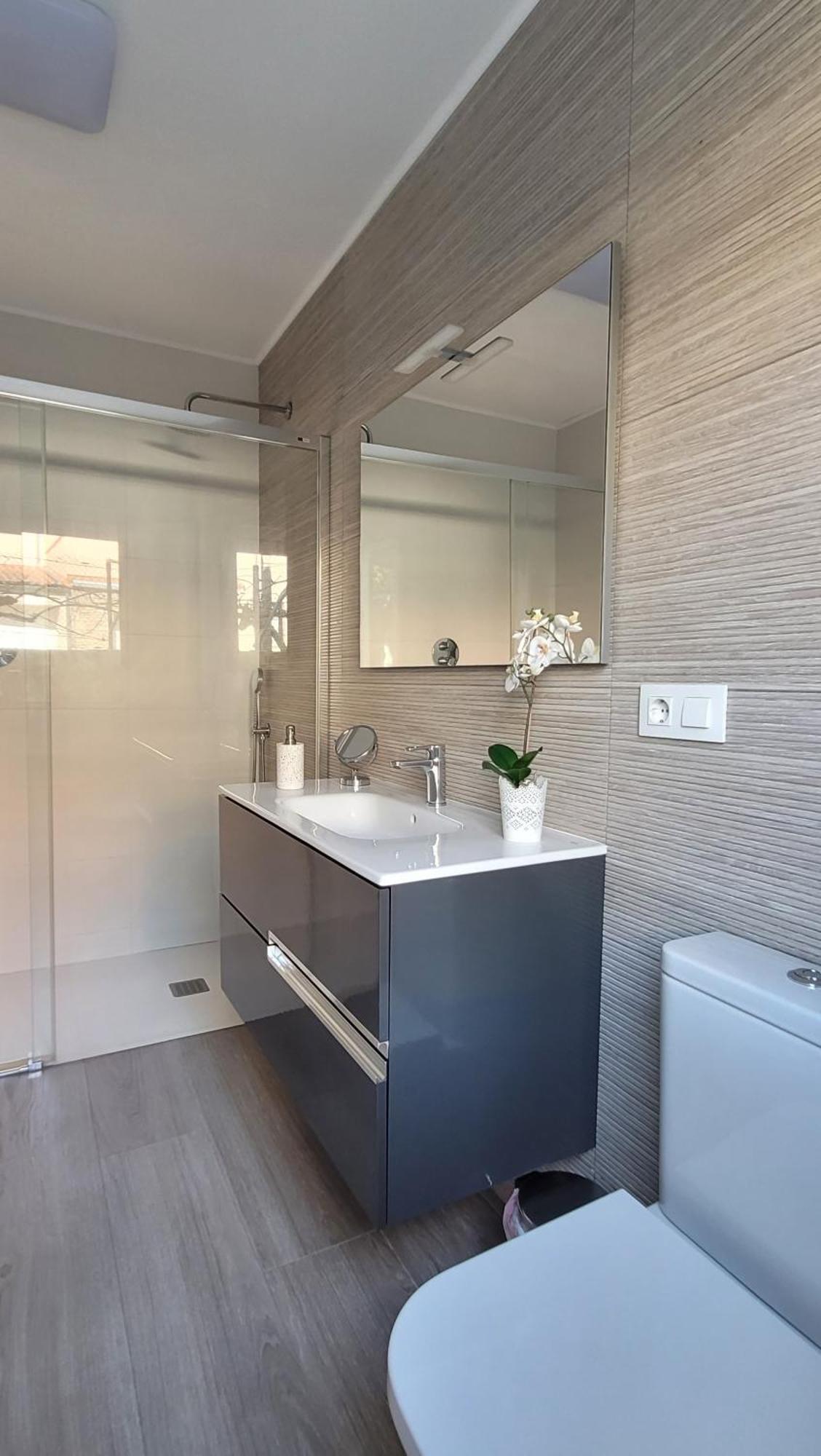 Besbello Suites Apartamento Сантьяго-де-Компостела Екстер'єр фото