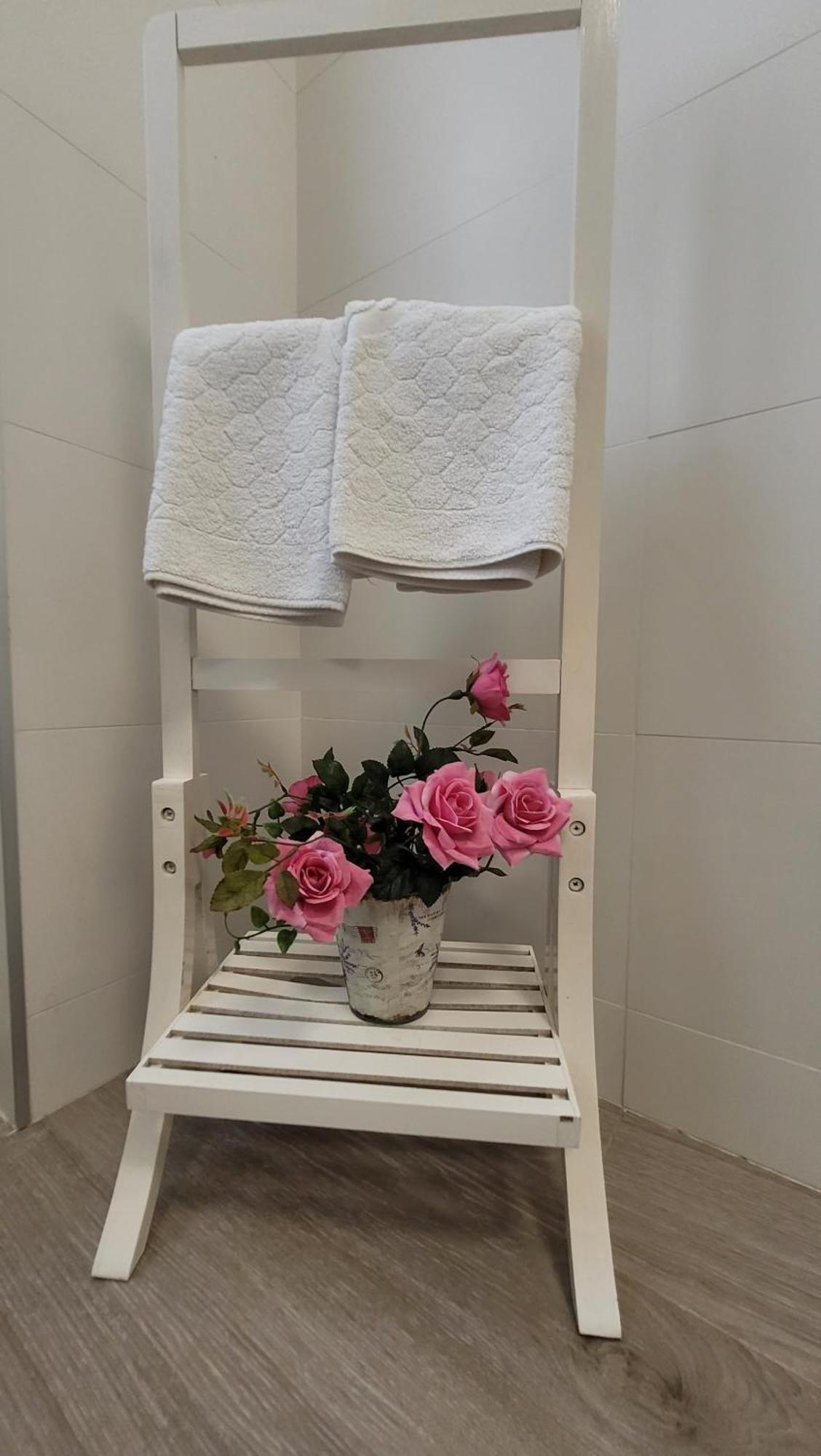 Besbello Suites Apartamento Сантьяго-де-Компостела Екстер'єр фото